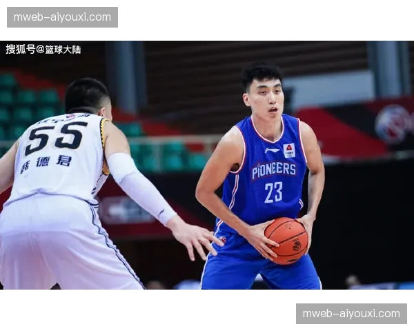 李添荣以历史级外线准星锁定三分王，上海射手群成争冠重要拼图